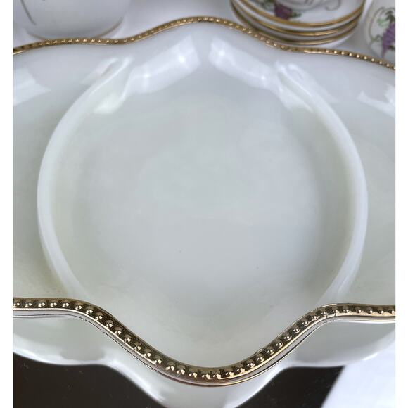 Vtg Anchor Hocking Fire King Ware Milk Glass Divided Serving Dish with Gold Trim - Picture 3 of 9